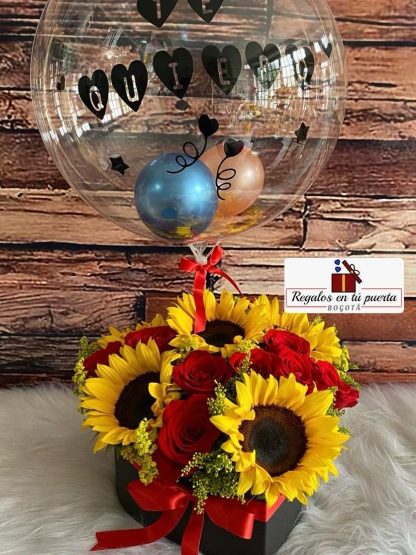 Corazón girasoles y rosas