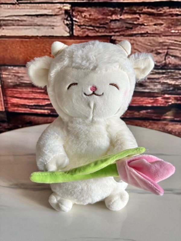 Peluche cordero con tulipán 25cm