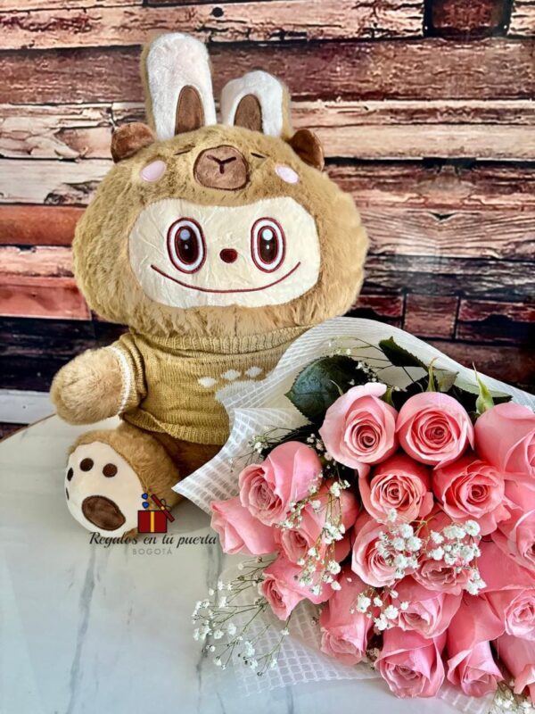 Rosas labubu capibara - Imagen 3